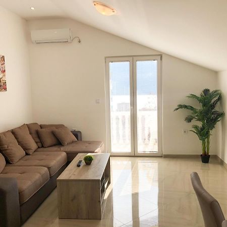 Apartament Viktor Herceg Novi Zewnętrze zdjęcie