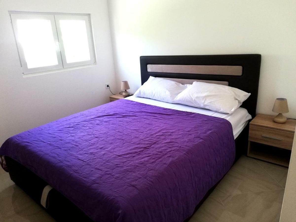 Apartament Viktor Herceg Novi Zewnętrze zdjęcie